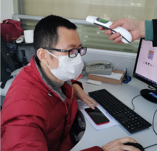 公司嚴(yán)格對員工進(jìn)行溫度監(jiān)測